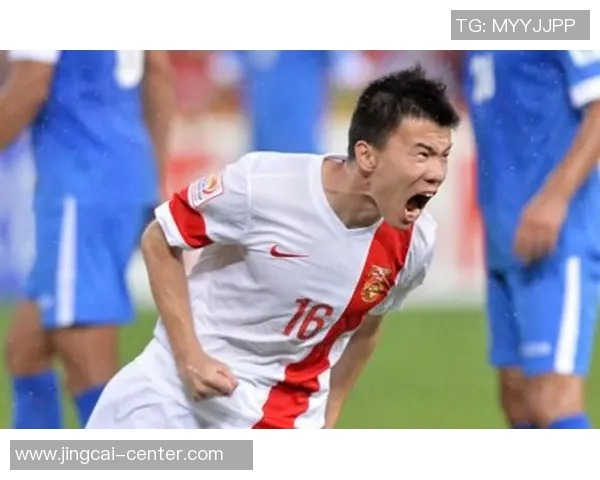 中超经典对决曼联逆转利物浦红牌事件引发全场沸腾