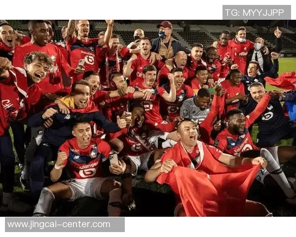 足总杯精彩对决切尔西大胜里昂全场数据解析引发热议