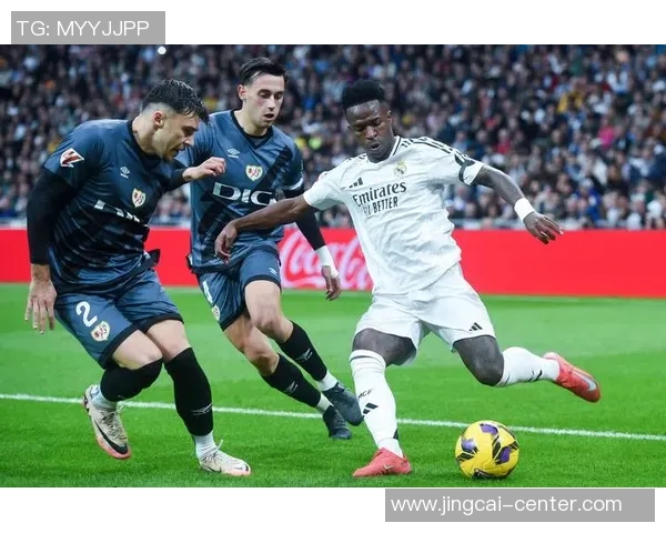 德甲激战：巴黎圣日耳曼大胜皇马乌龙球引发全场狂欢数据分析揭秘