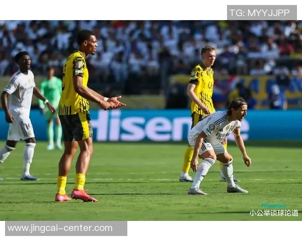中超赛场惊现冷门多特蒙德大胜皇马引发全场沸腾